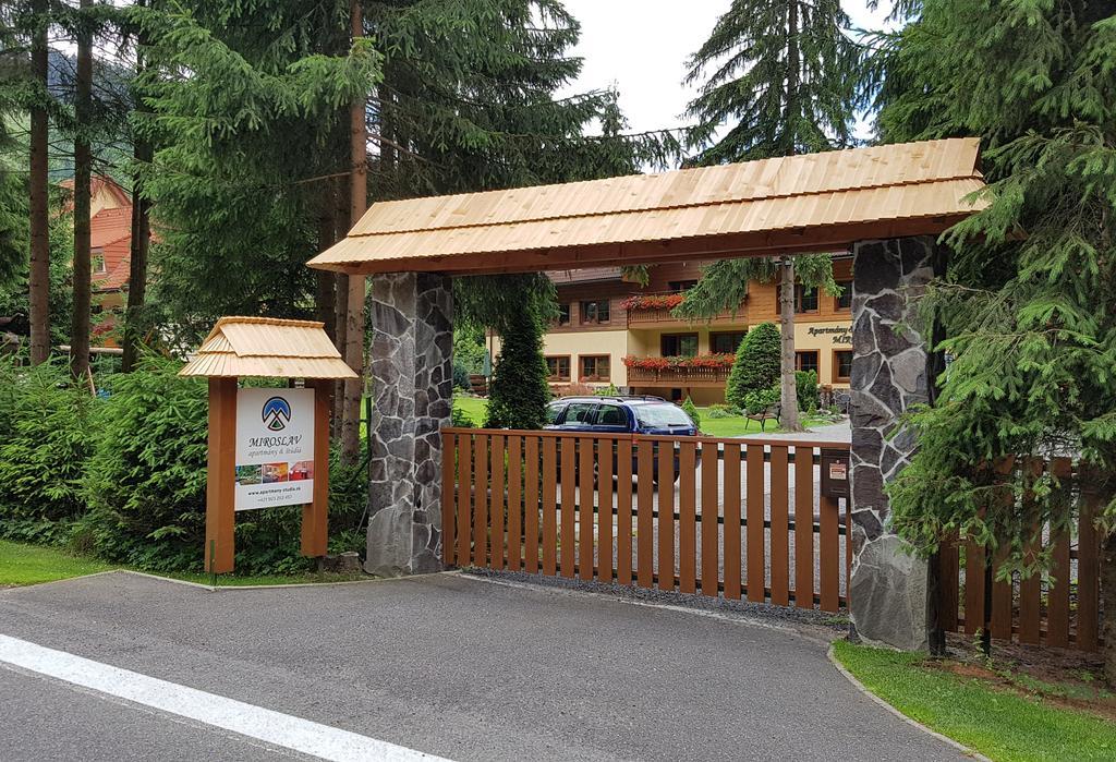 Apartmany A Studia Miroslav Demänovská Dolina Exterior foto